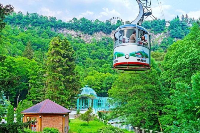 Day In Borjomiアパートメント エクステリア 写真